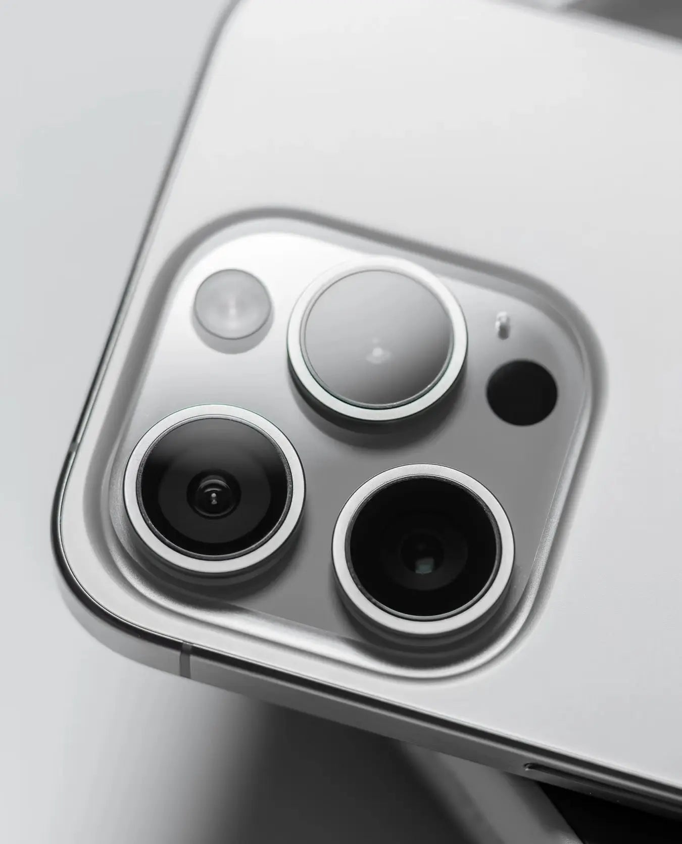 Apple iphone 15 Pro Max Sabaidee Style